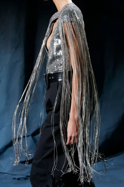 Look 140